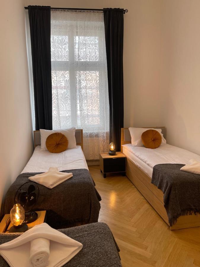 Golden Pearl - Main Square, 100 Sqm, 4 Rooms Krakow Exterior photo