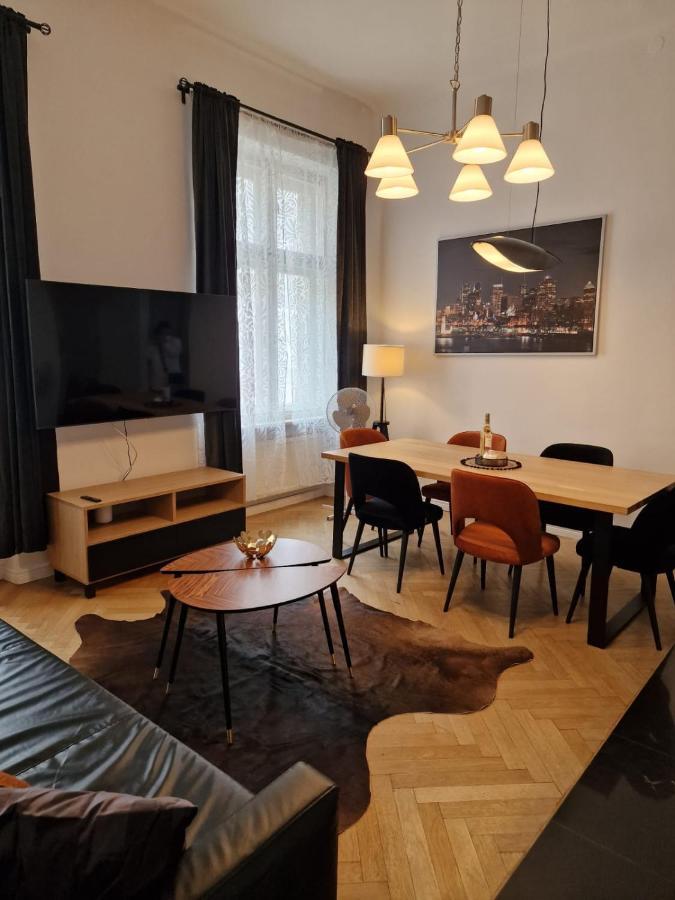 Golden Pearl - Main Square, 100 Sqm, 4 Rooms Krakow Exterior photo