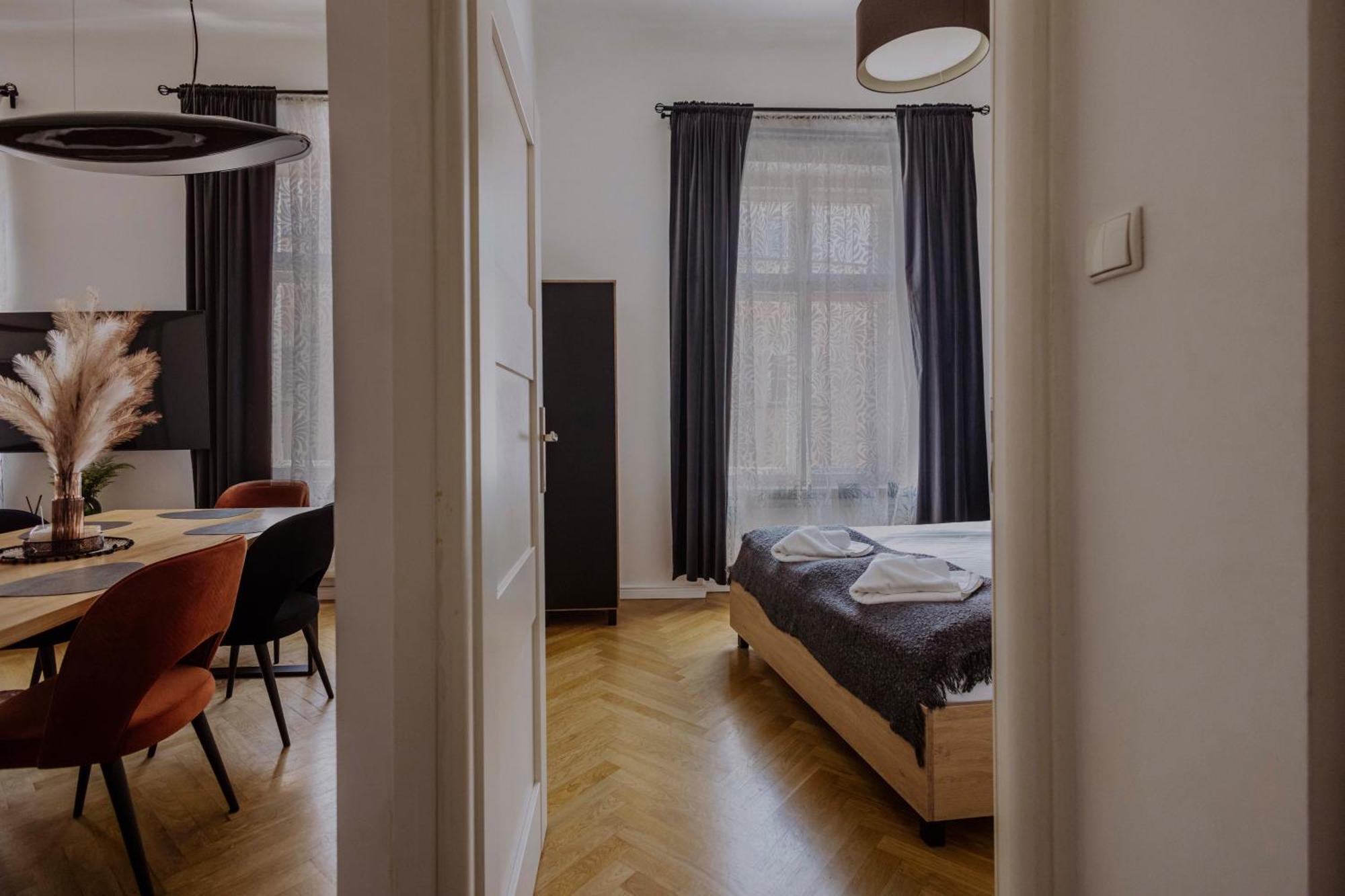 Golden Pearl - Main Square, 100 Sqm, 4 Rooms Krakow Exterior photo