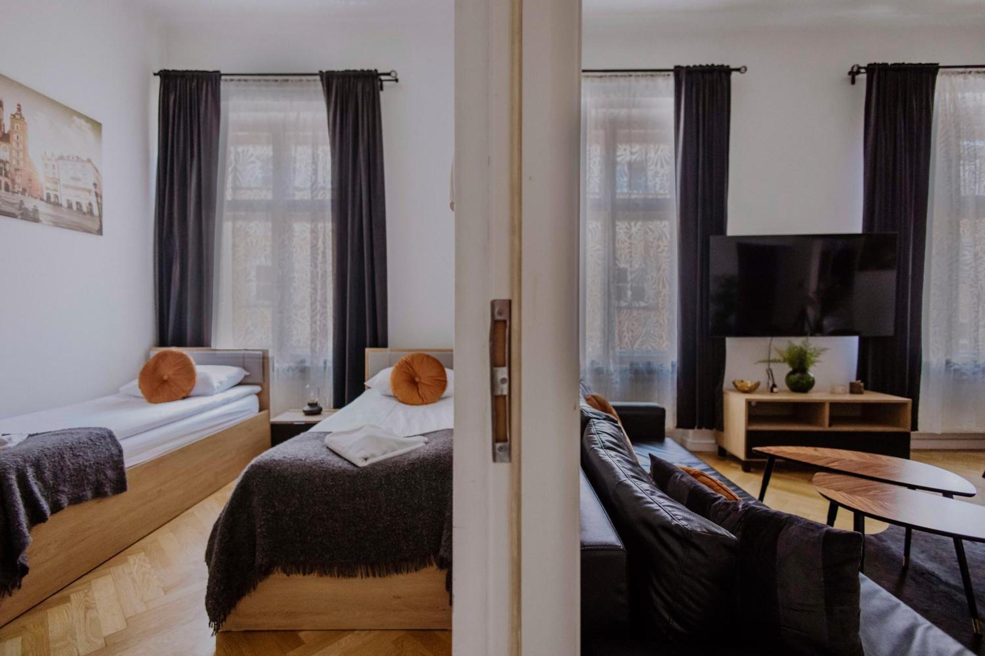 Golden Pearl - Main Square, 100 Sqm, 4 Rooms Krakow Exterior photo