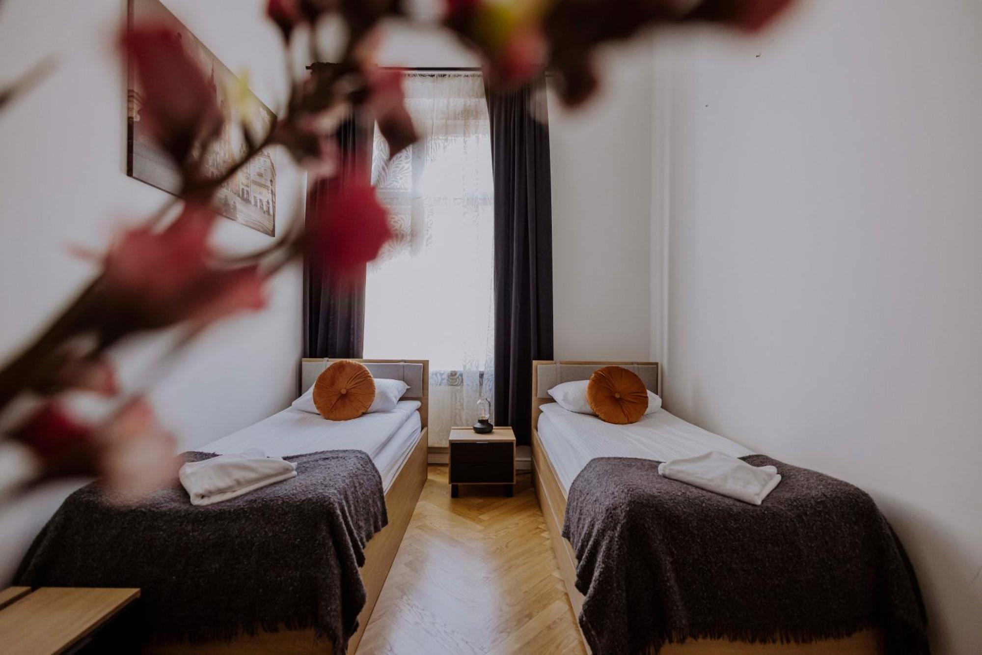 Golden Pearl - Main Square, 100 Sqm, 4 Rooms Krakow Exterior photo