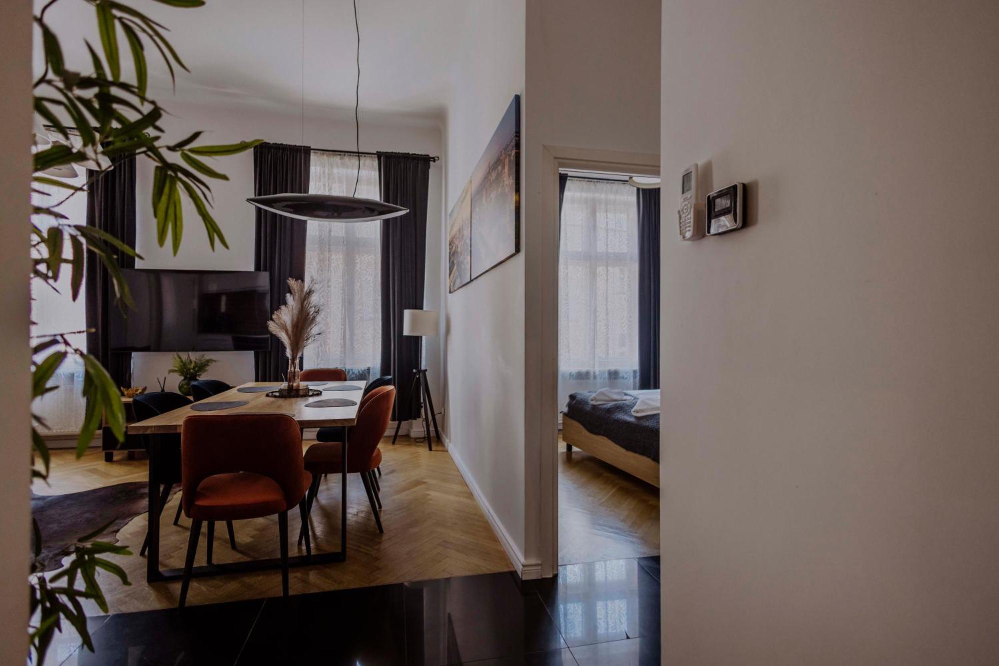 Golden Pearl - Main Square, 100 Sqm, 4 Rooms Krakow Exterior photo