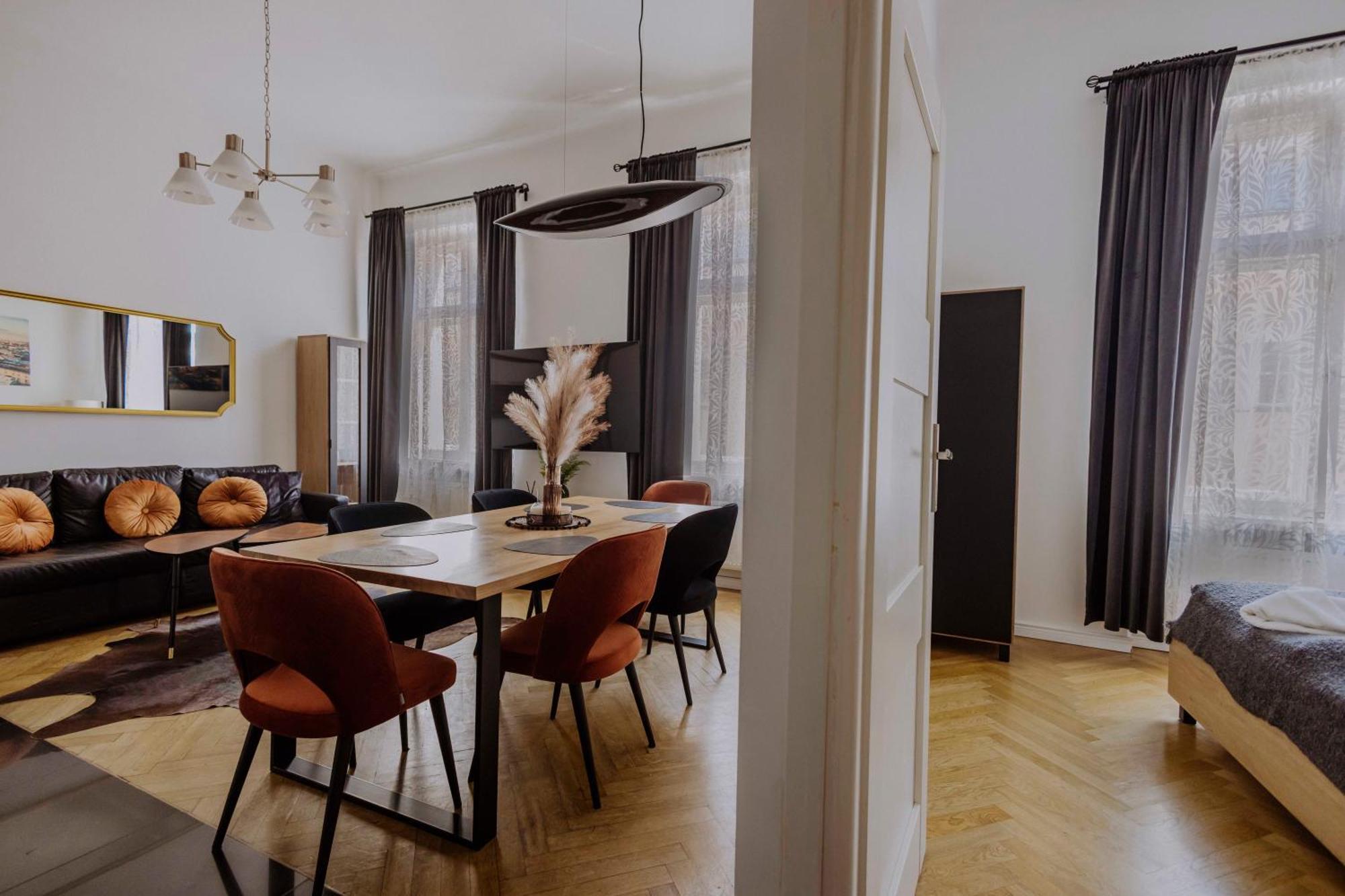 Golden Pearl - Main Square, 100 Sqm, 4 Rooms Krakow Exterior photo